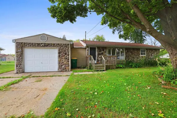 959 REDLEY COURT, Green Bay, WI 54304