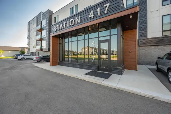 417 ALDON CIRCLE  #302, Green Bay, WI 54304