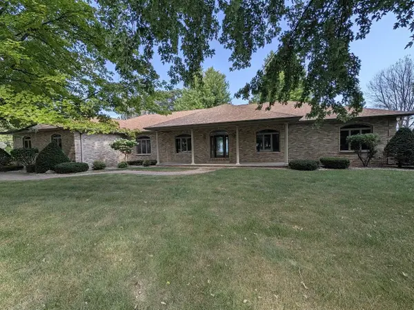 3300 HARBOR BAY ROAD, Oshkosh, WI 54901