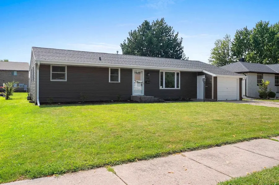 1682 DEBRA LANE, Green Bay, WI 54302 - #2