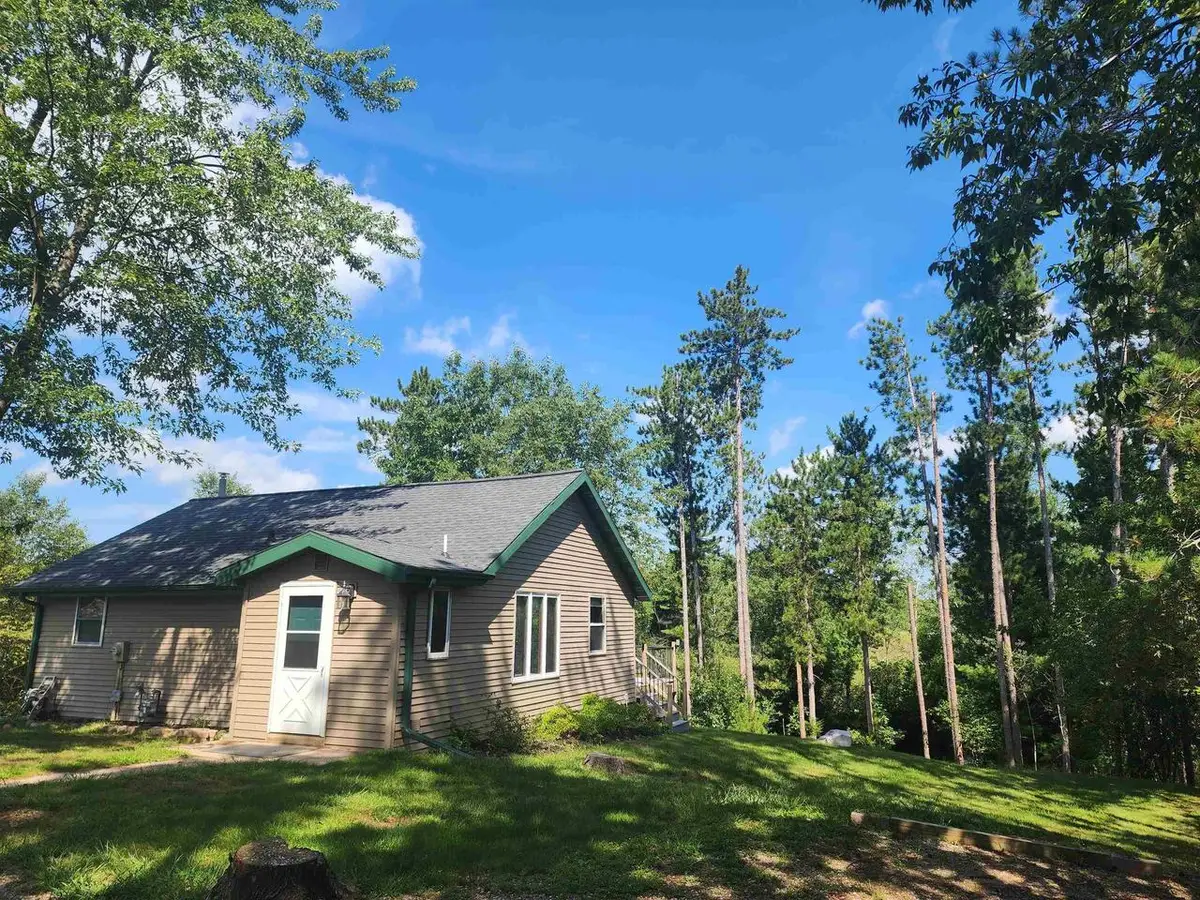 E2024 WALETTA DRIVE, Waupaca, WI 54981 - #1