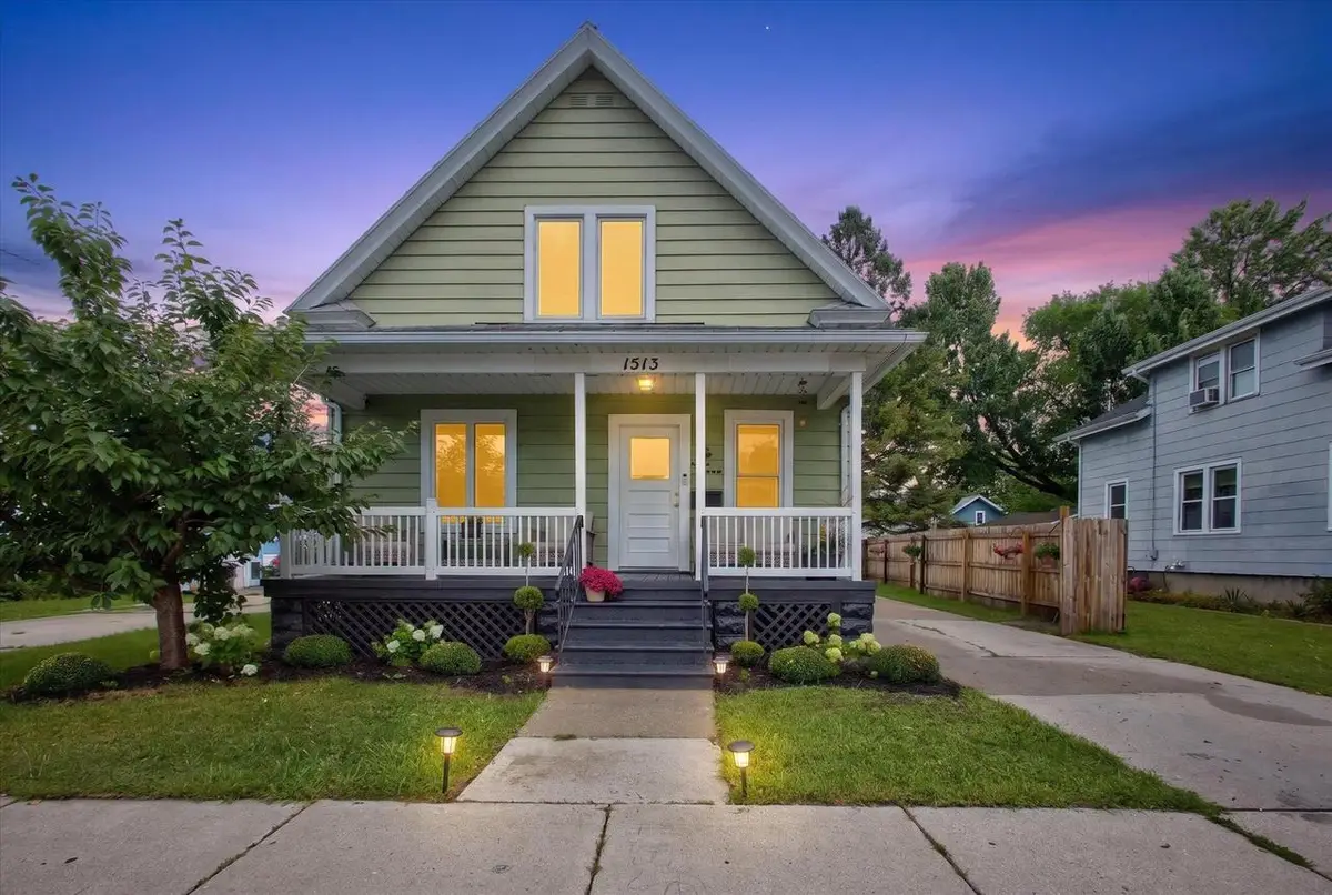 1513 MORROW STREET, Green Bay, WI 54302 - #1