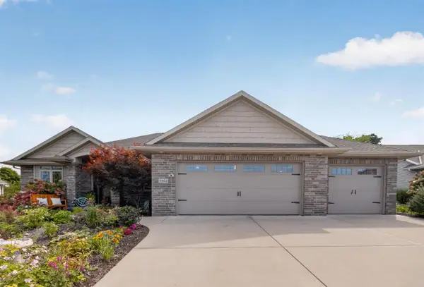 3364 COTTAGE HILL DRIVE, Green Bay, WI 54311