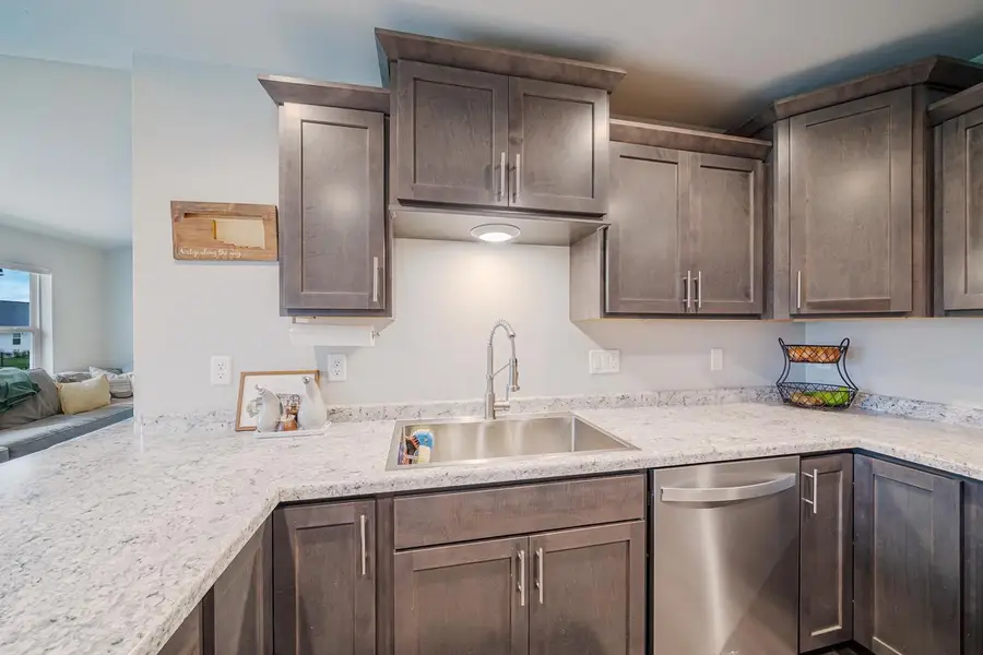 1541 LIBERTY AVENUE, Neenah, WI 54956 - #3