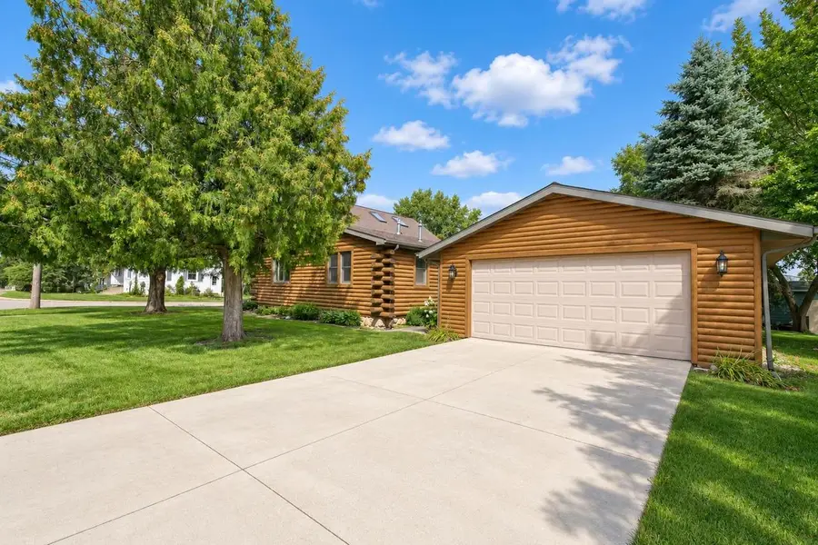 525 N 7TH STREET, Winneconne, WI 54986 - #2
