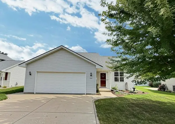 2756 CLOVER STREET, Oshkosh, WI 54901
