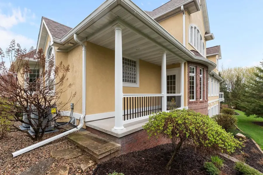6709 N GULLWING COURT, Appleton, WI 54913 - #3