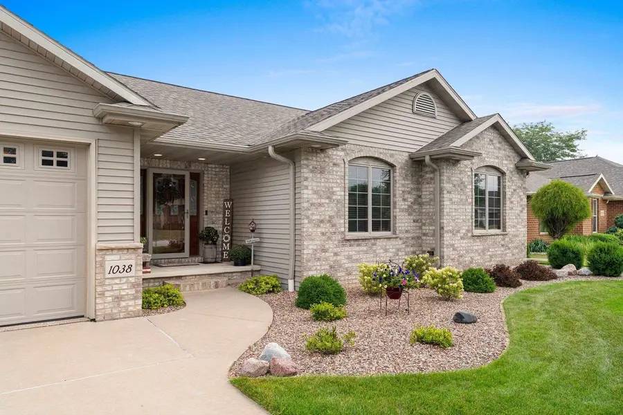 1038 HOKS RIDGE LANE, De Pere, WI 54115 - #2