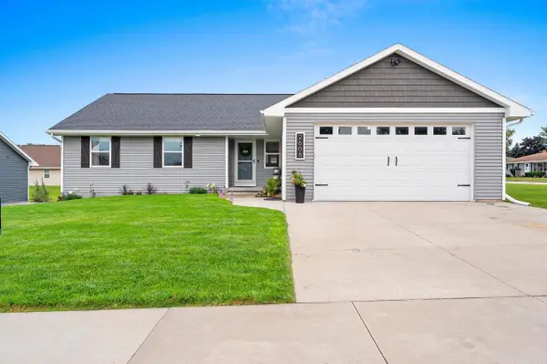 2608 HENDRICKS AVENUE, Kaukauna, WI 54130