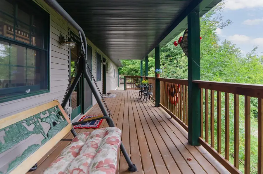 6352 WAYFARING LANE, Oconto, WI 54153 - #2