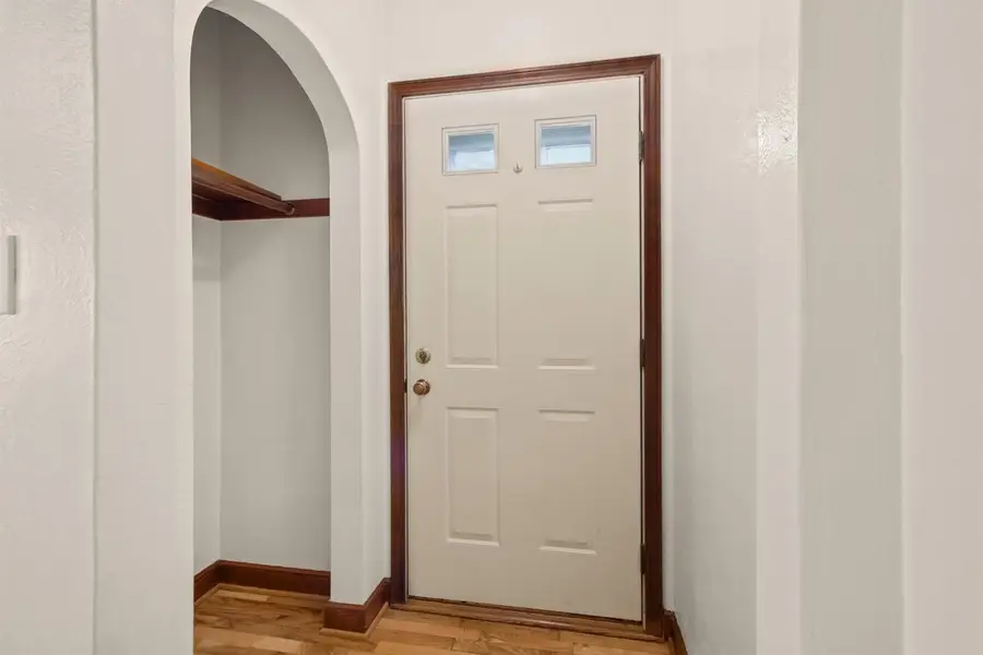 1620 N RICHMOND STREET, Appleton, WI 54911 - #3