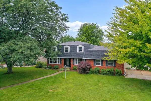 2910 GRANDE, Green Bay, WI 54301