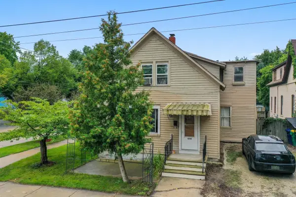 1280 E WALNUT STREET, Green Bay, WI 54301