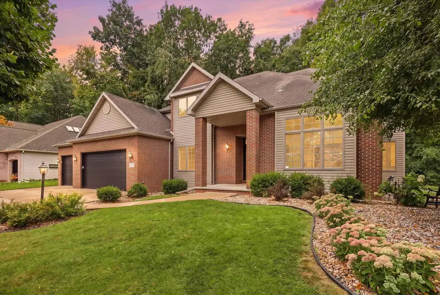 59 BRENTWOOD LANE, Appleton, WI 54915 - #2
