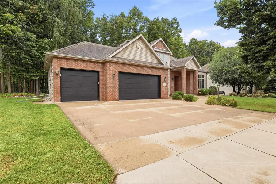 59 BRENTWOOD LANE, Appleton, WI 54915 - #3