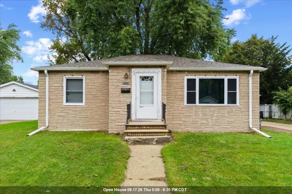 1917 FARLIN AVENUE, Green Bay, WI 54302