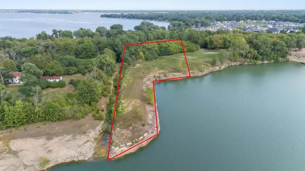 LEONARD POINT ROAD, Oshkosh, WI 54904