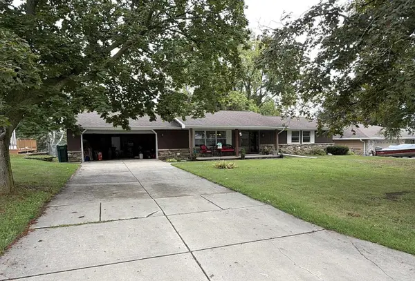 822 MOON DRIVE, Green Bay, WI 54313
