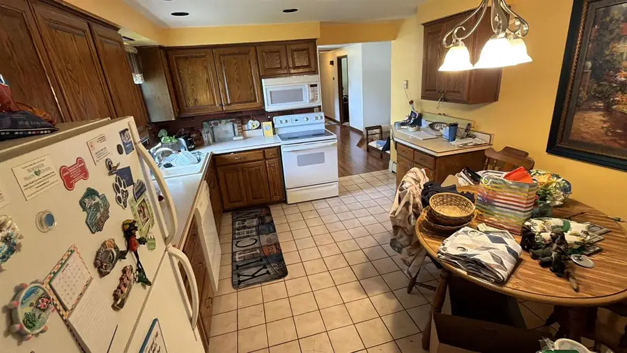822 MOON DRIVE, Green Bay, WI 54313 - #3