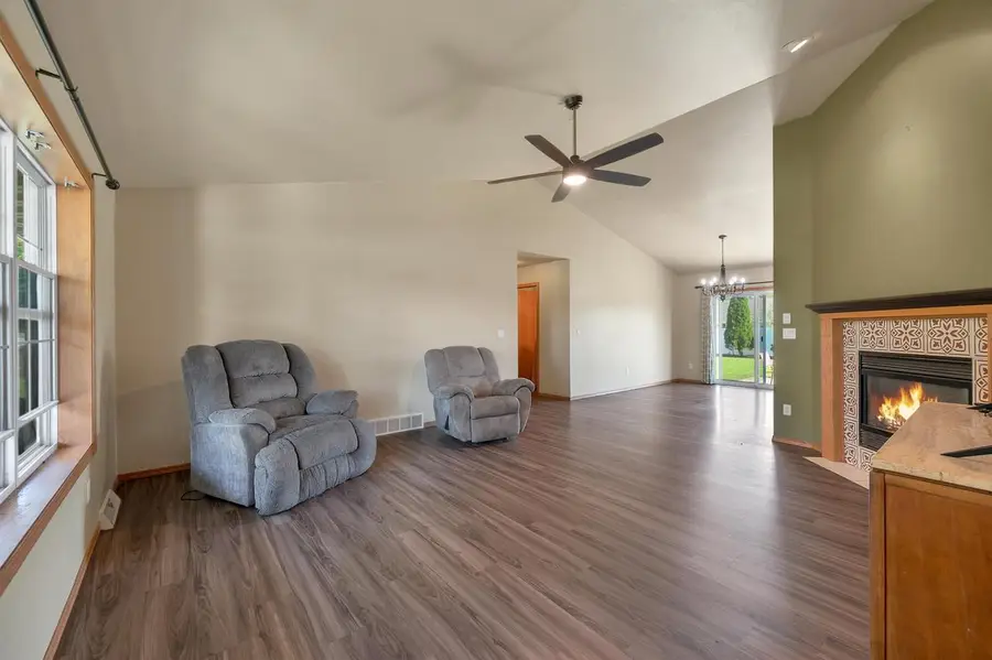 1756 LEMON LANE, De Pere, WI 54115 - #3
