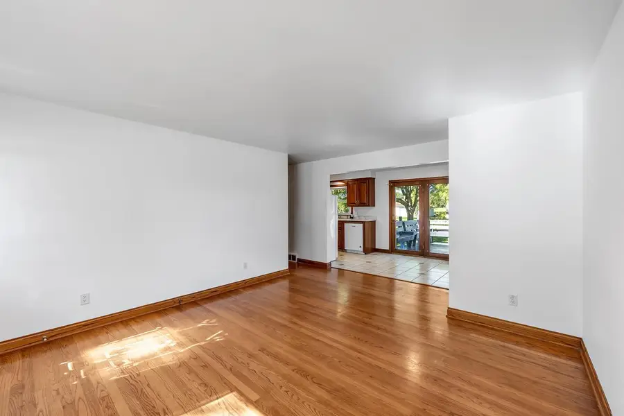 1237 N LOCUST STREET, Green Bay, WI 54303 - #3