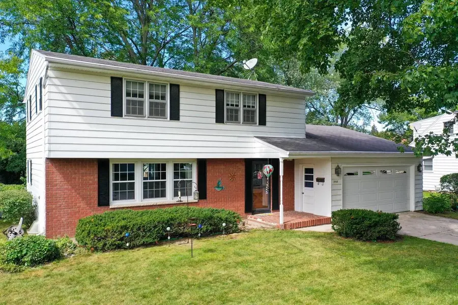 3108 S CLAY STREET, Green Bay, WI 54301 - #2
