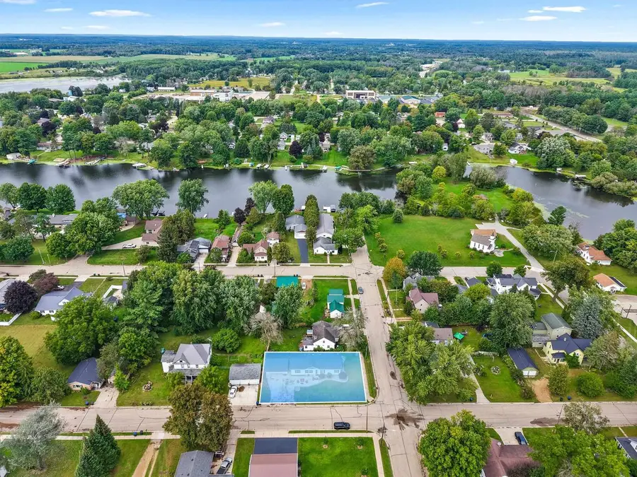415 W 2ND STREET, Shawano, WI 54166 - #2
