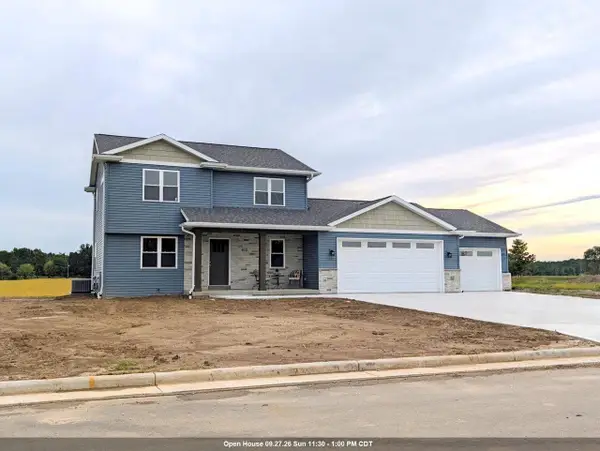 471 RUSTIC RIDGE DRIVE, Brillion, WI 54110