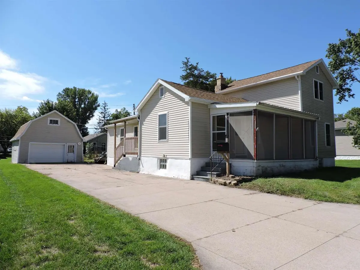 236 E HURON STREET, Omro, WI 54963 - #1