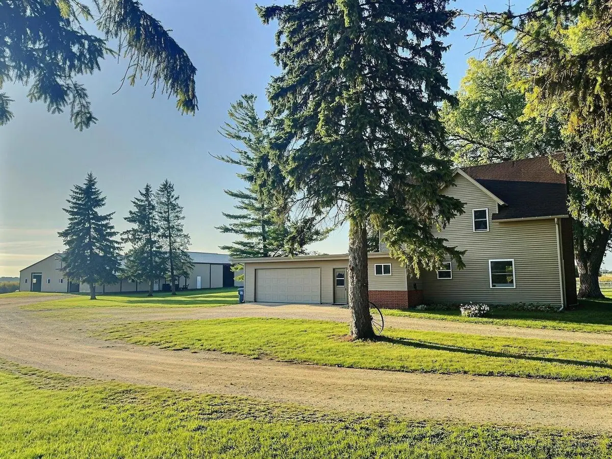 N8213 SALES ROAD, Van Dyne, WI 54979 - #1