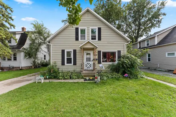 1518 ELM STREET, Green Bay, WI 54302