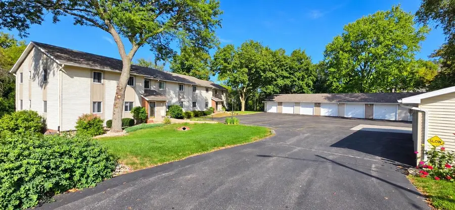 1 ALTENDORF PLACE  #8, Kaukauna, WI 54130 - #2