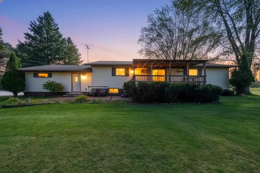 W2450 RIVER BEND LANE, Pulcifer, WI 54107 - #2