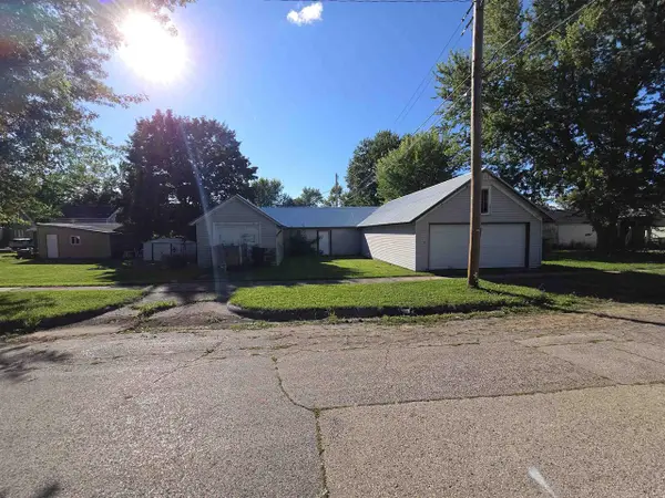 233 FRONTIER STREET, Berlin, WI 54923