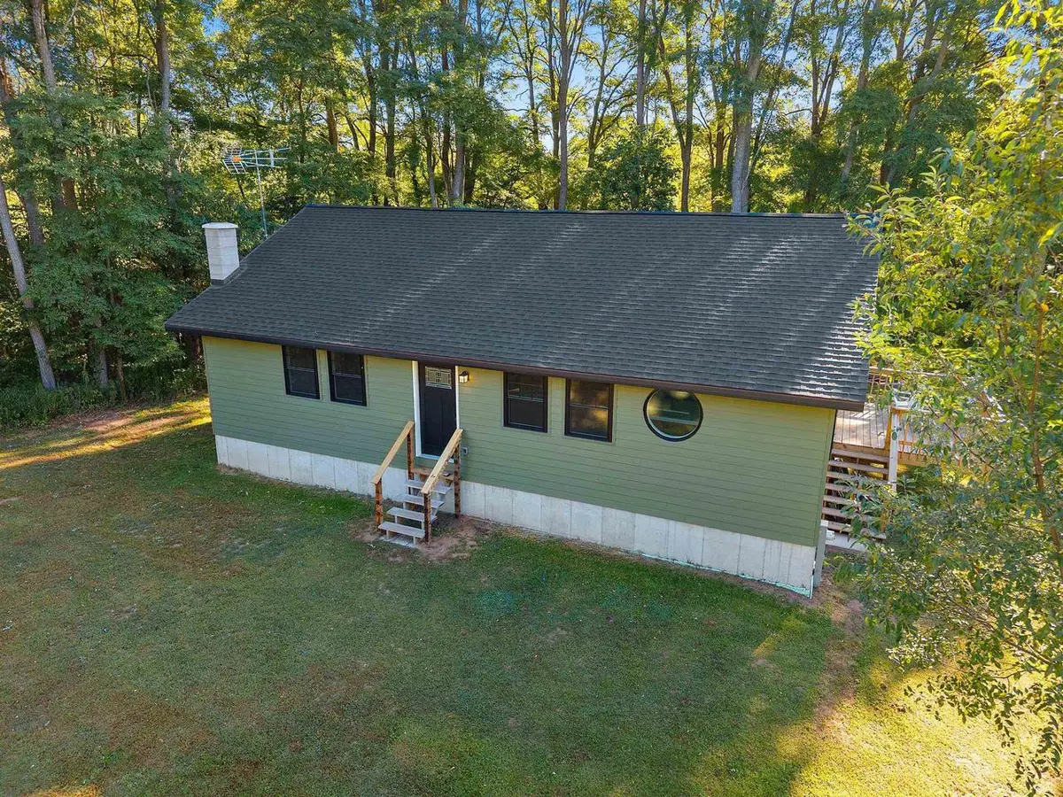 N14976 OLD HIGHWAY 141, Amberg, WI 54120 - #1