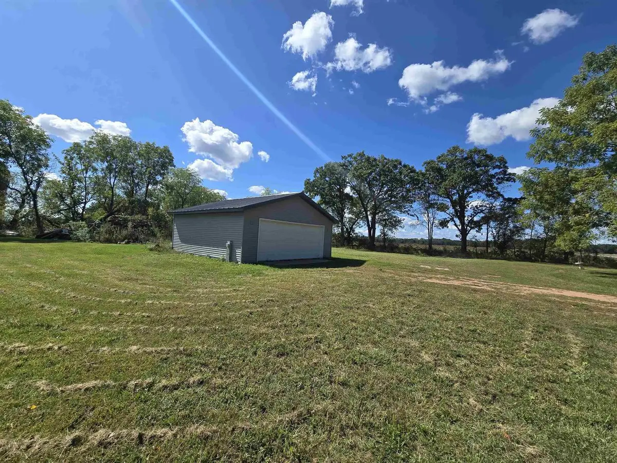 5791 MILL ROAD, Bancroft, WI 54921 - #1