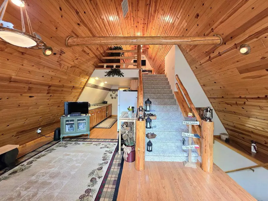 13858 SECTION 4 LANE, Mountain, WI 54149 - #3