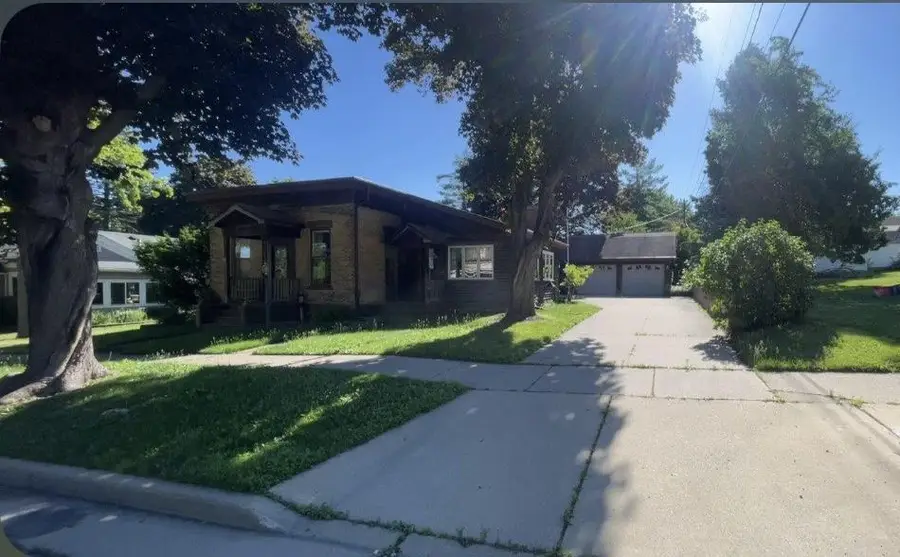 208 N CAPRON STREET, Berlin, WI 54923 - #2