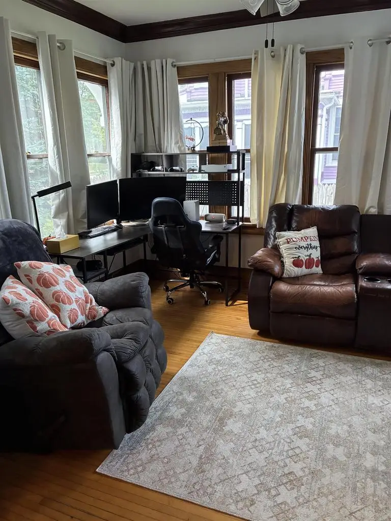 230 E IRVING AVENUE, Oshkosh, WI 54901 - #2