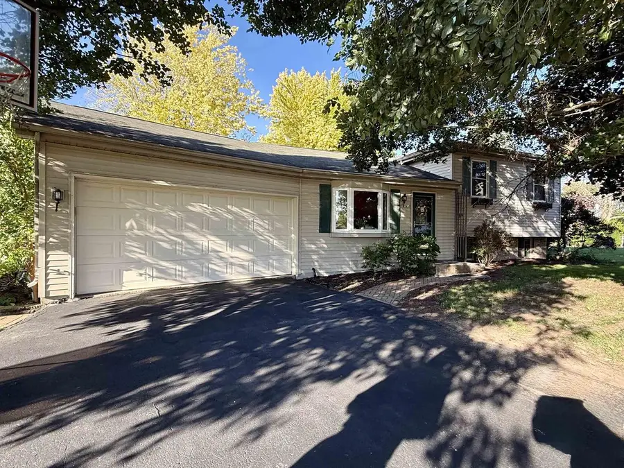 3850 HARVEST COURT, Oshkosh, WI 54901 - #2