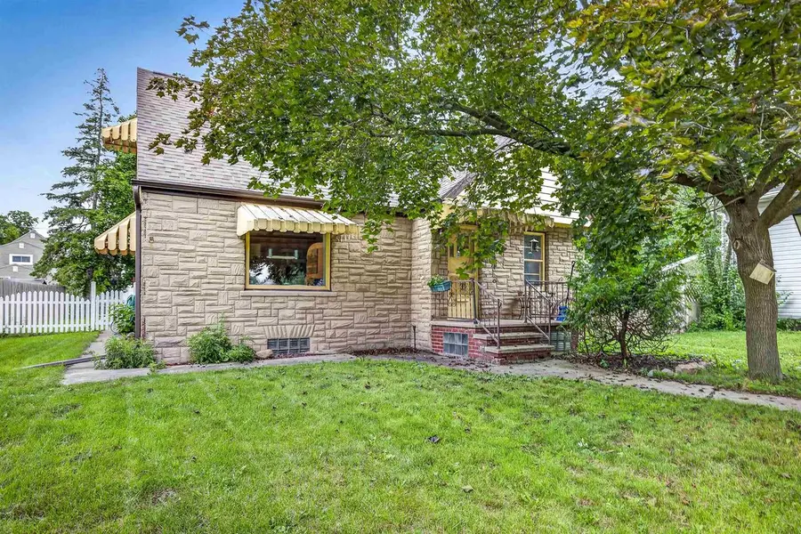 420 KLEIN STREET, Kaukauna, WI 54130 - #2