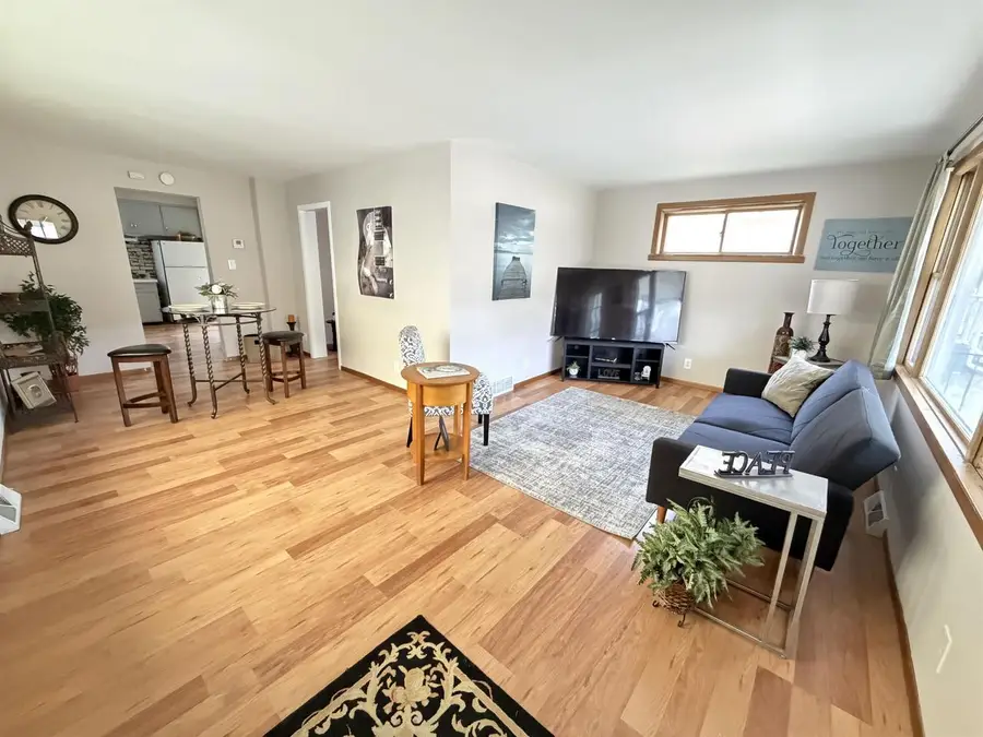 909 N MASON STREET, Appleton, WI 54914 - #2