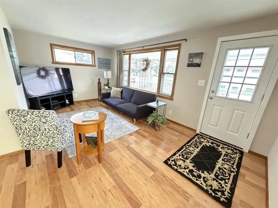 909 N MASON STREET, Appleton, WI 54914 - #3