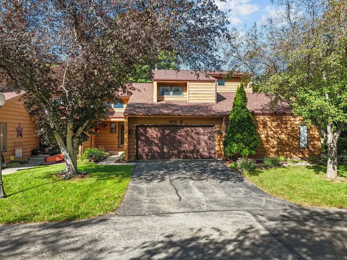 901 E WINDFIELD PLACE  #B, Appleton, WI 54911 - #1