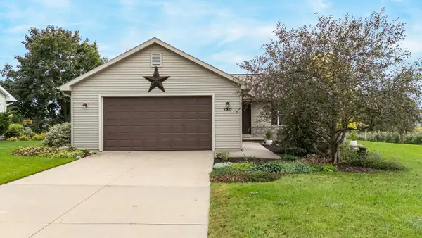 2305 HEARTHSTONE DRIVE, Kaukauna, WI 54130
