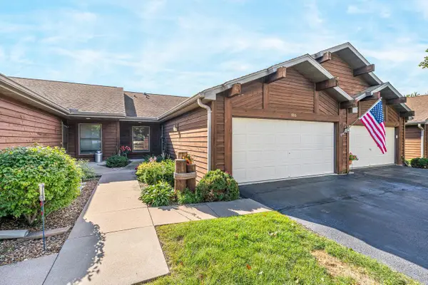806 E RIVER DRIVE, Omro, WI 54963