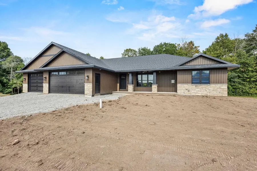 6157 BAY HILL COURT, Luxemburg, WI 54217 - #3