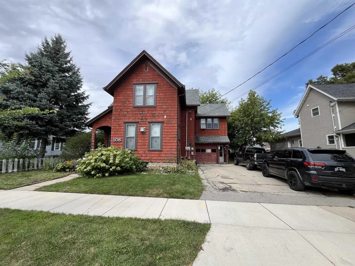 108 E ATLANTIC STREET, Appleton, WI 54911 - #1