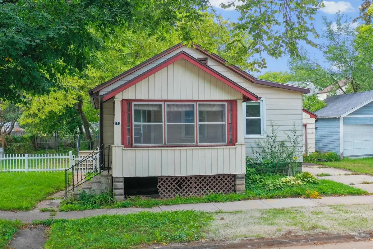 115 N IRWIN AVENUE, Green Bay, WI 54301 - #1