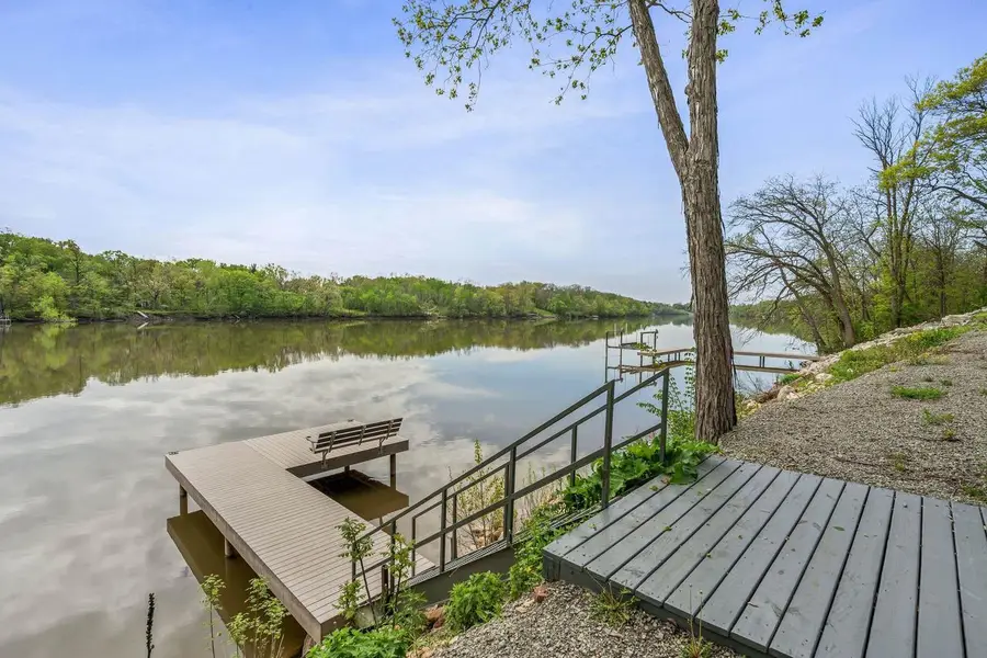 739 PARK STREET, Wrightstown, WI 54180 - #2